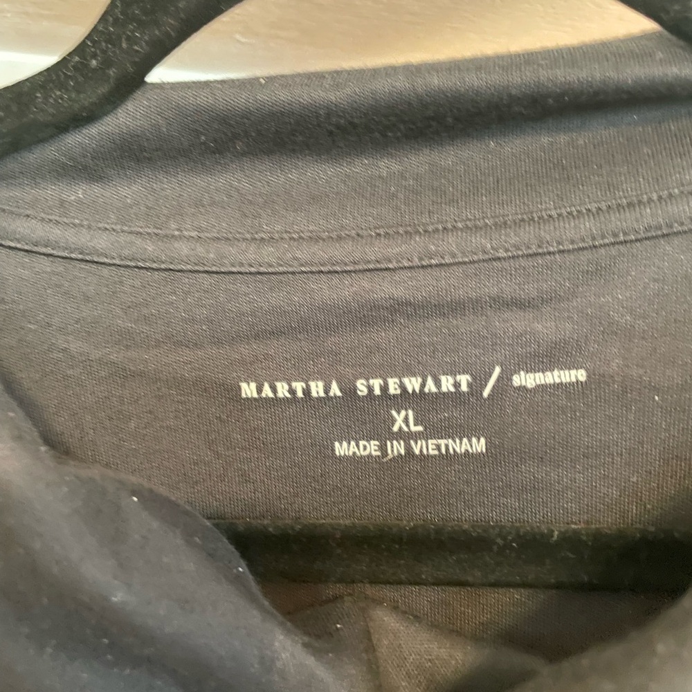 Martha Stewart Black Cowl Neck Short Sleeve Top - Picture 2 of 3